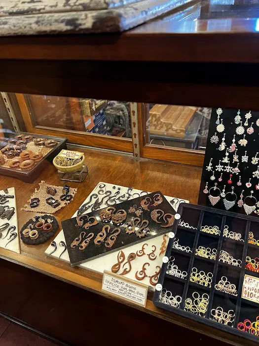 Culture Shop 6