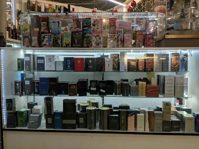 Jaya's Perfumes 4