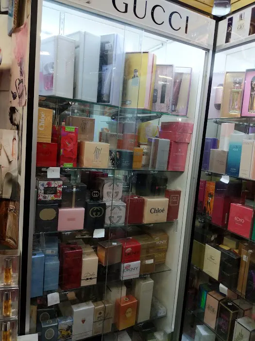 Jaya's Perfumes 7