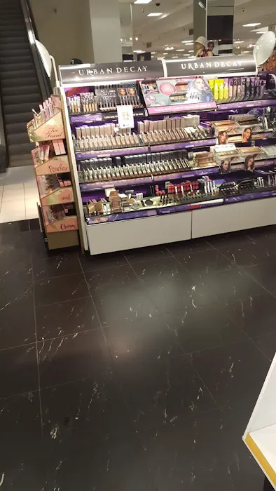 SEPHORA 9