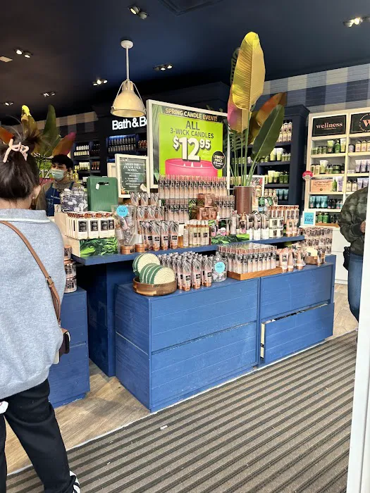 Bath & Body Works 8