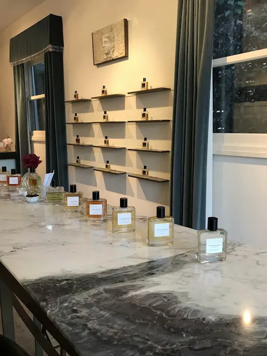 Strange Invisible Perfumes 2