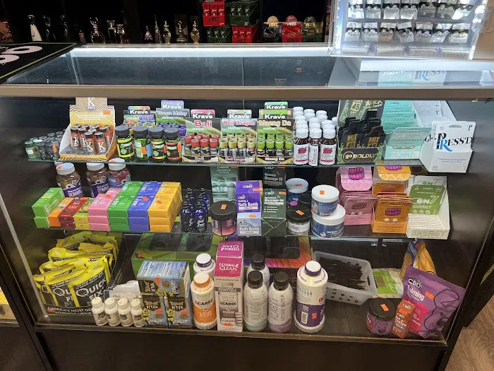 Smoke & Scent Corner 9