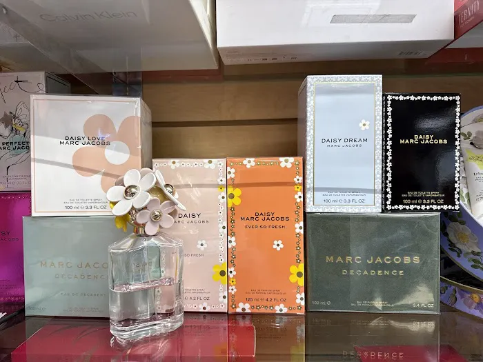 Ilusión Perfumes Santa Ana CA 3