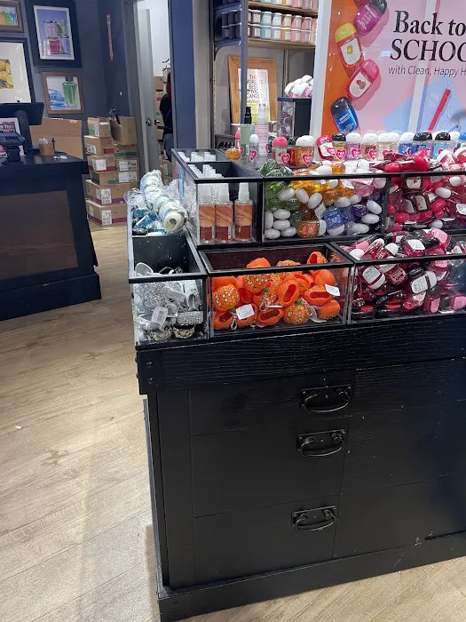 Bath & Body Works 9