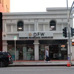 DFW Designer Fragrance Warehouse ico