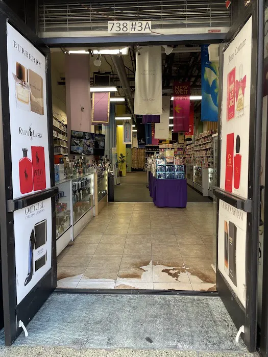 Perfume Warehouse Inc 1