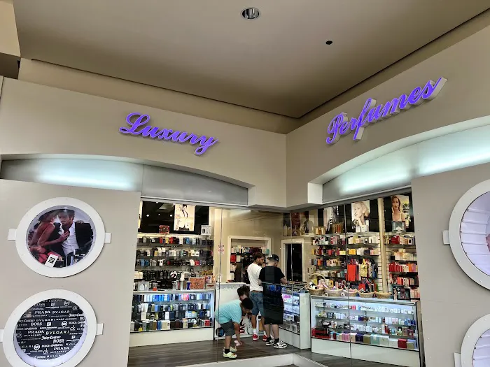 Luxury Perfumes 2