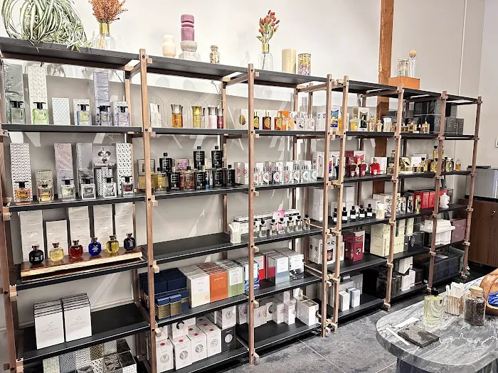 The Scent Room 8