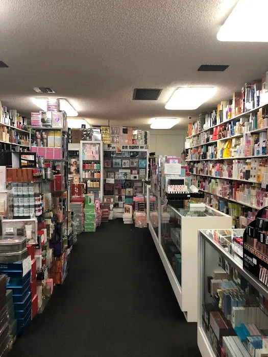 Perfumes West 1