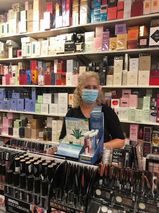 Perfumes West 2