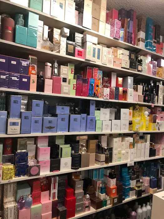 Perfumes West 6