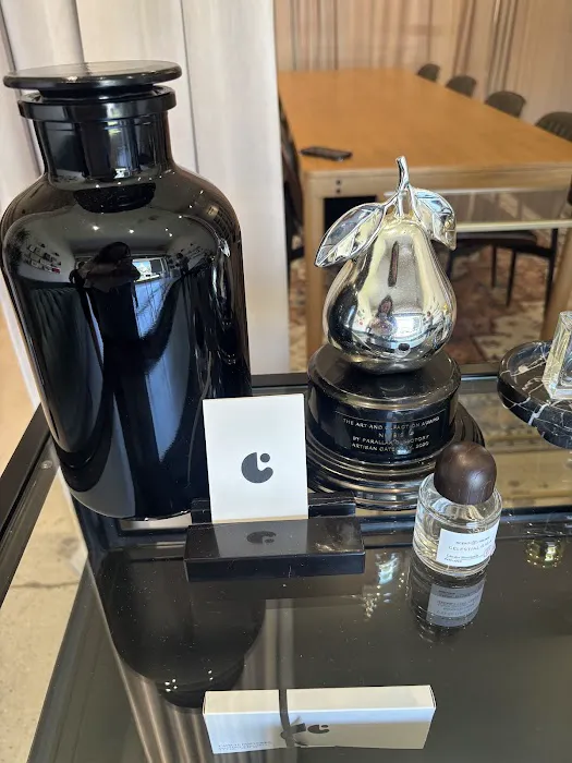 Capsule Parfumerie 9