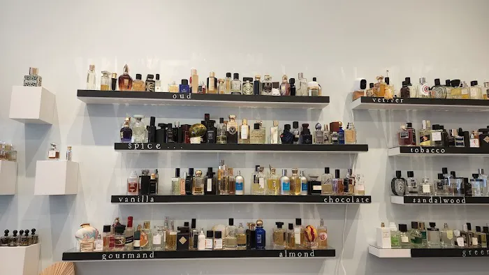 Scent Bar Hollywood 8