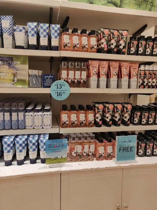 Bath & Body Works 4