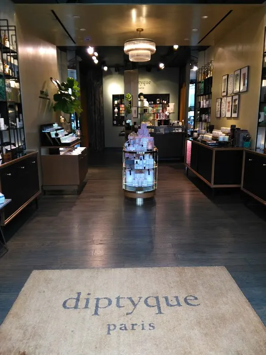 Diptyque North Beverly 3