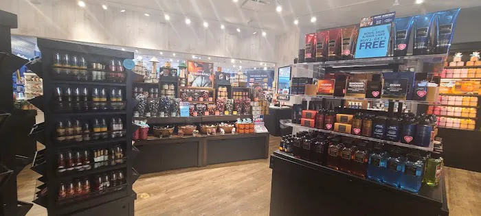 Bath & Body Works 6