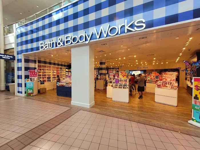 Bath & Body Works 8