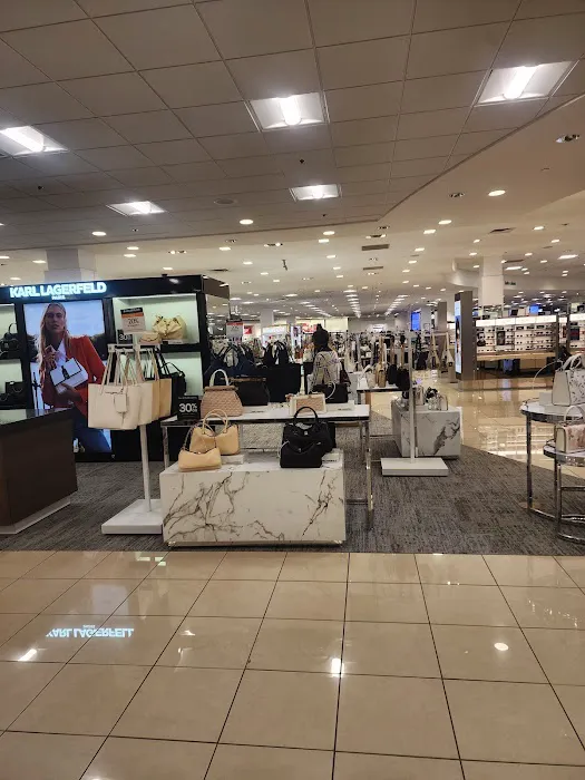 Macy's 9
