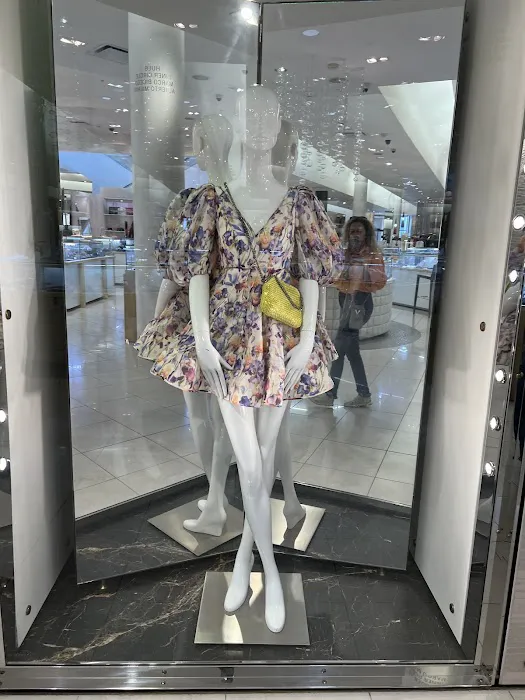 Saks Fifth Avenue 6
