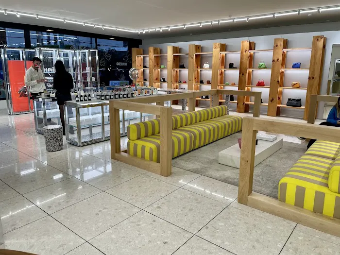 BYREDO Los Angeles Melrose 7