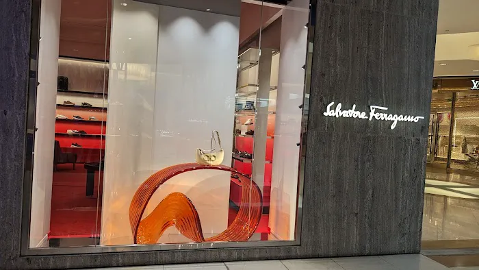 Ferragamo 3