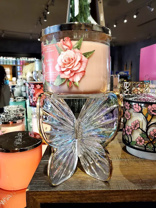 Bath & Body Works 1