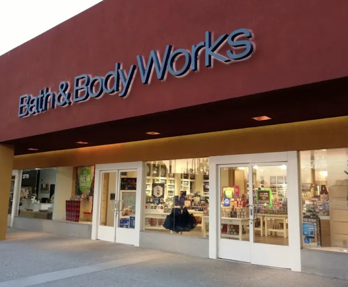 Bath & Body Works 4