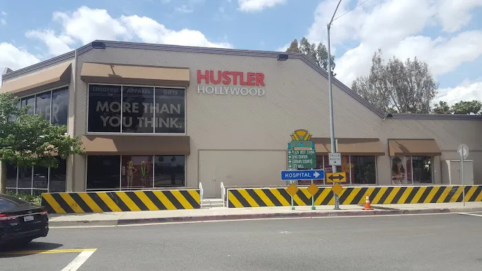 HUSTLER® Hollywood 3