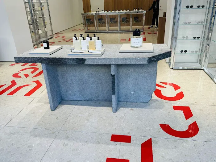 BYREDO Los Angeles Americana 8