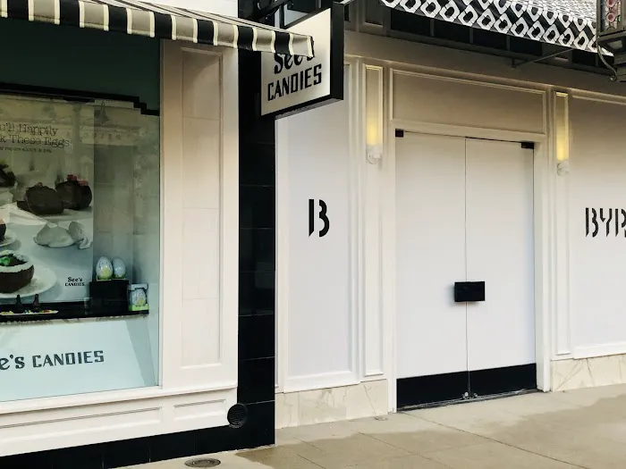 BYREDO Los Angeles Americana 6