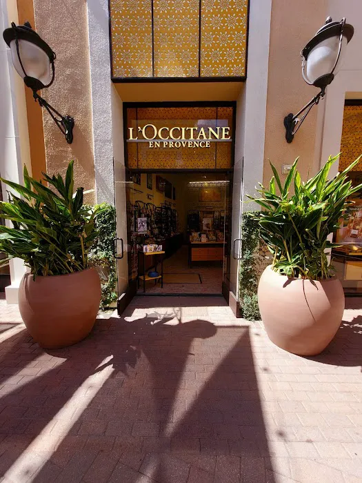 L'OCCITANE EN PROVENCE 2