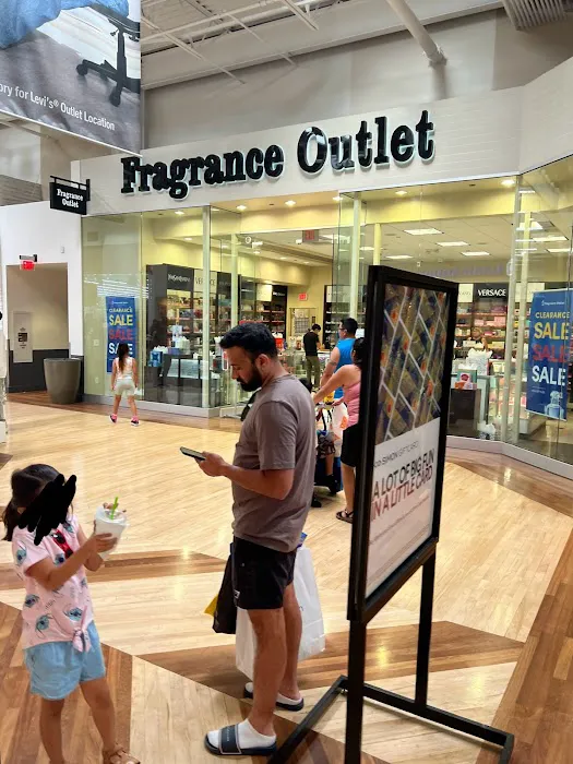 Fragrance Outlet 7