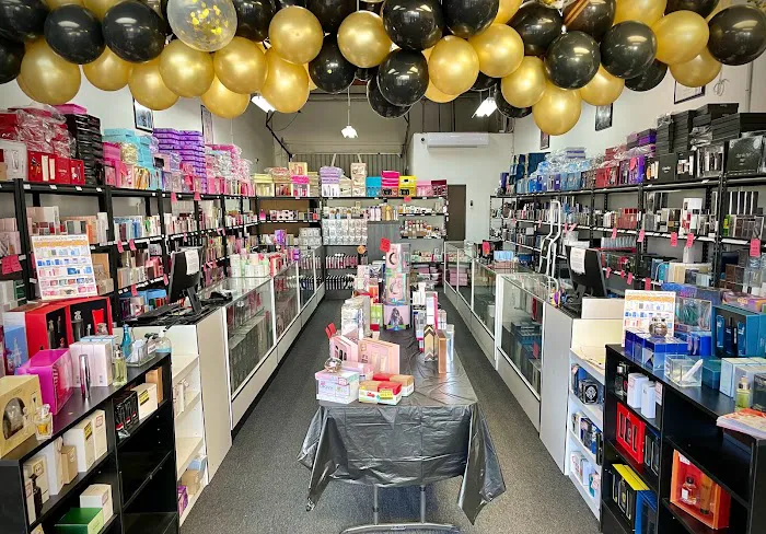 La Mina De Oro Perfumes - Riverside 5