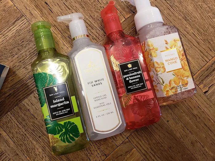 Bath & Body Works 5