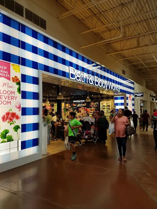 Bath & Body Works 2