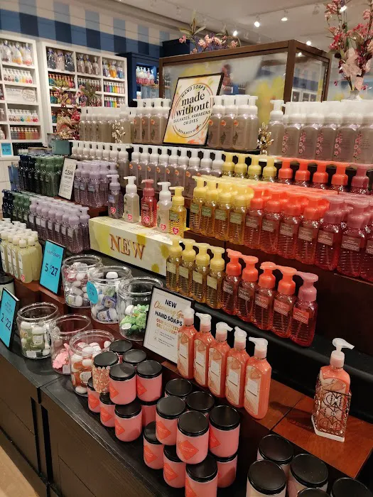Bath & Body Works 5