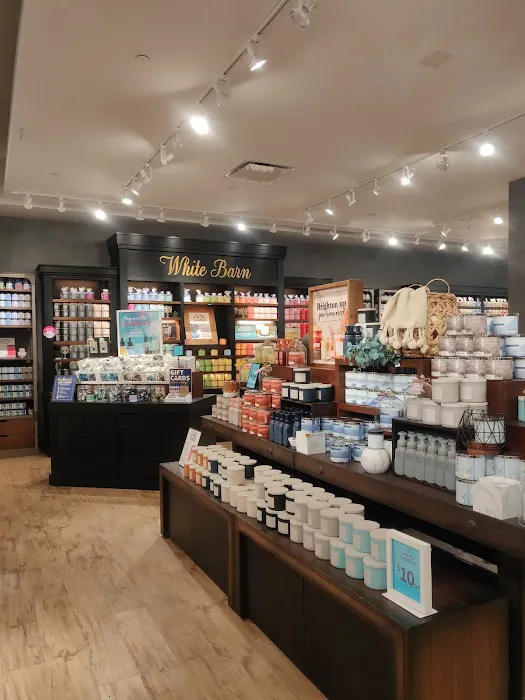 Bath & Body Works 4