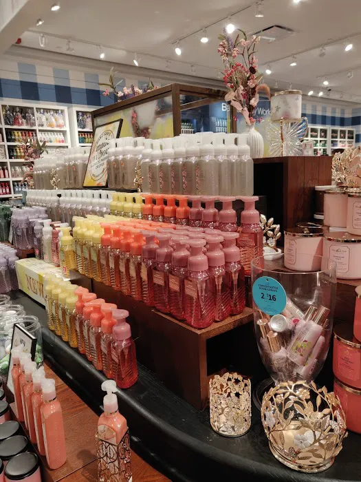 Bath & Body Works 8