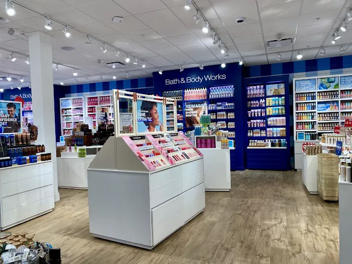 Bath & Body Works 1