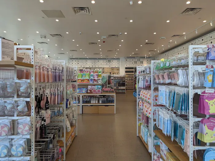 MINISO USA 9
