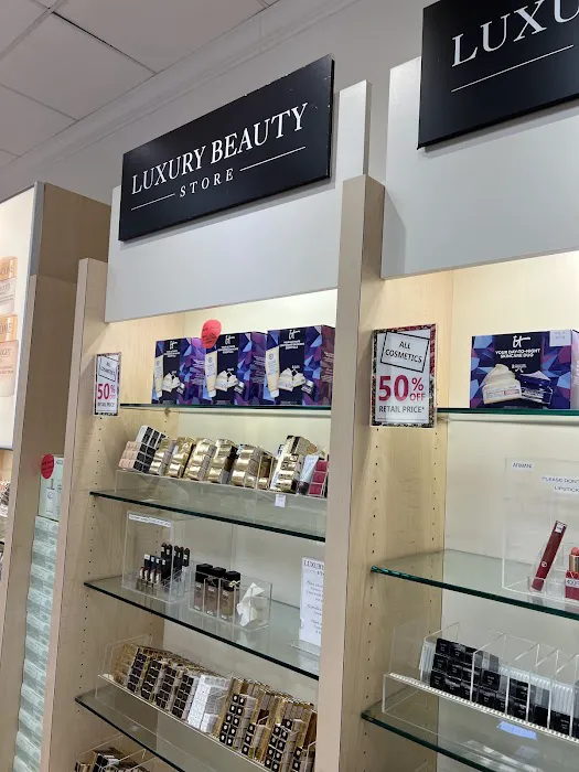 Luxury Beauty Store 6