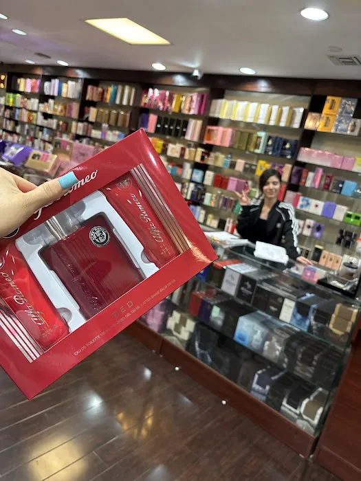 The Perfume Hut 4