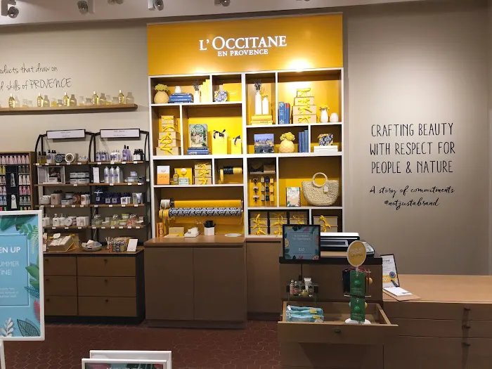 L'OCCITANE EN PROVENCE 4