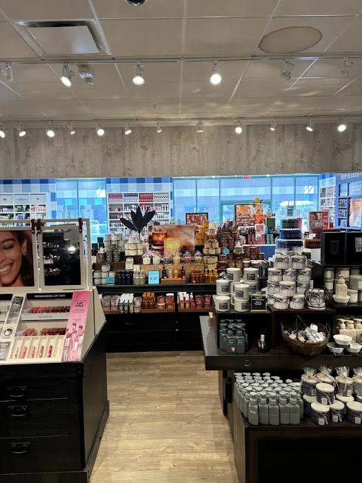 Bath & Body Works 2
