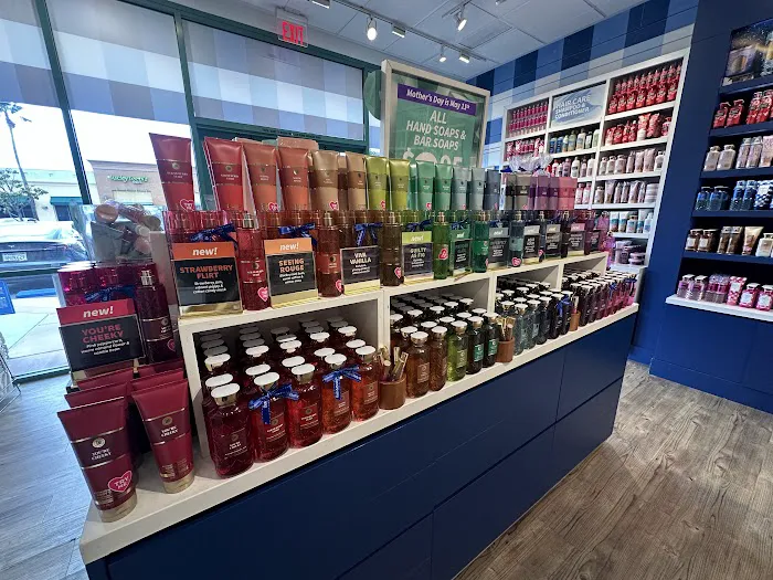 Bath & Body Works 8