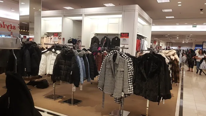 Macy's 9