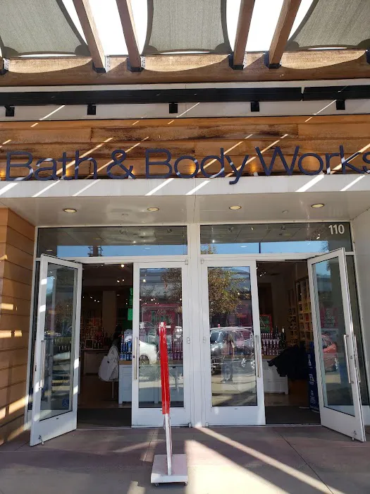 Bath & Body Works 4