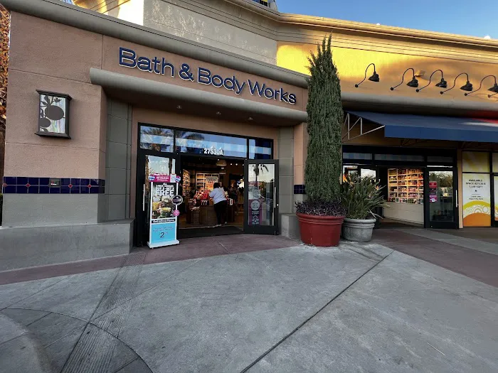 Bath & Body Works 1