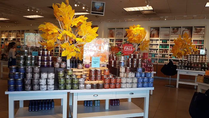 Bath & Body Works 6